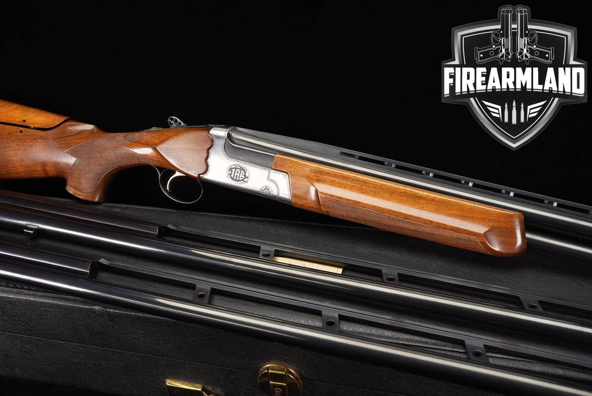 3-BARREL SET I.A.B C300 Puccinelli Design; 12-Gauge IAB 31" +ORIG CASE