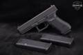 Glock 22 Gen4 .40 S&W Black in Very Good Condition Image 2