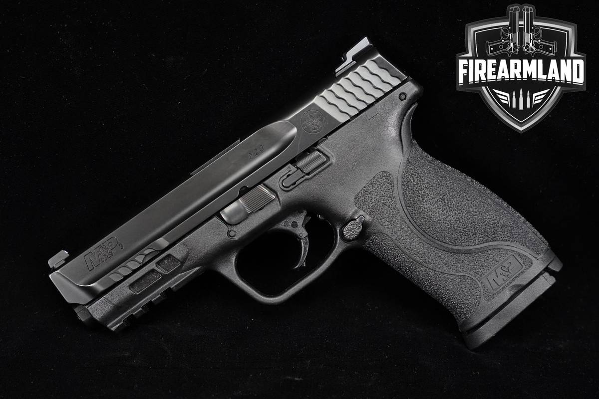 Smith & Wesson S&W M&P9 M2.0, Full Size 9mm 4.25" +3 MAGS