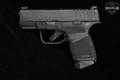 Springfield Armory Hellcat Low Cap 9mm Luger Black in Excellent Condition Image 3