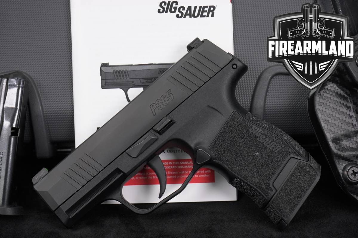 Sig Sauer P365 9mm 3.1" P 365 +3 MAGS, ORIG CASE & HOLSTER