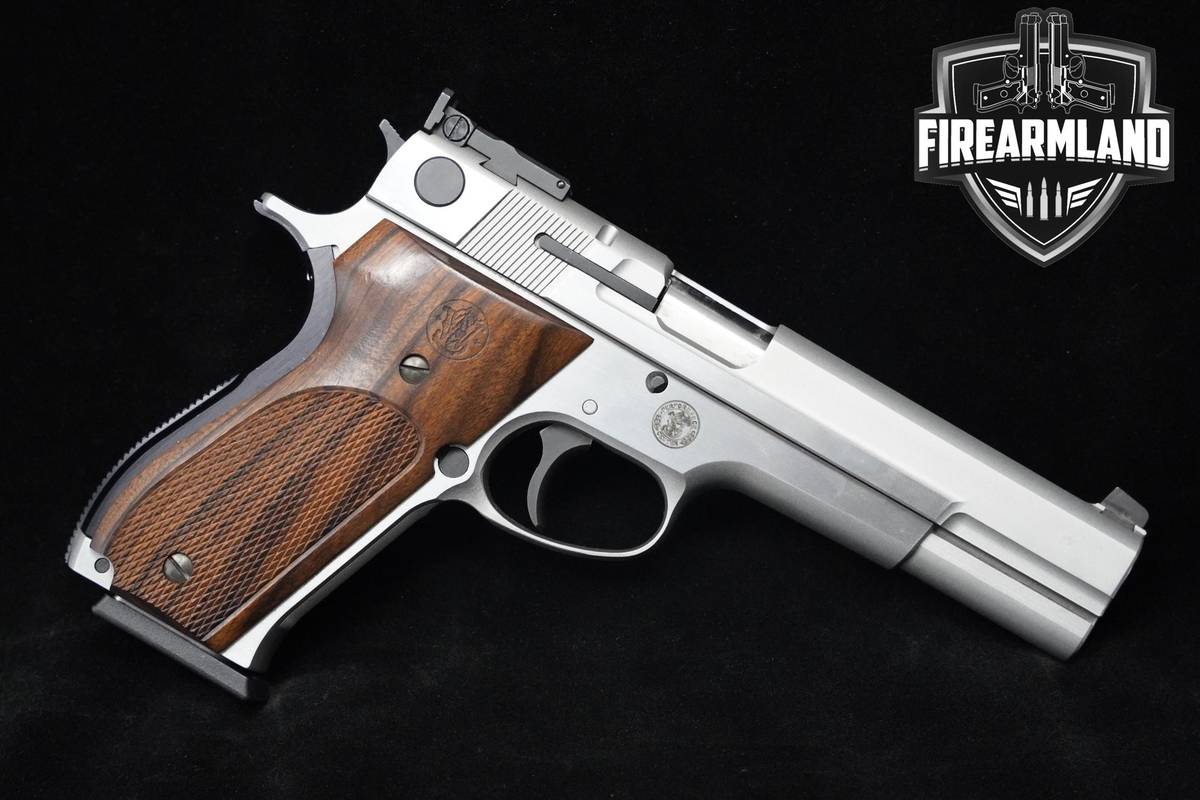 Smith & Wesson (S&W) Model 952-2 Performance Center 9mm 5" S&W 952-2 MATCH