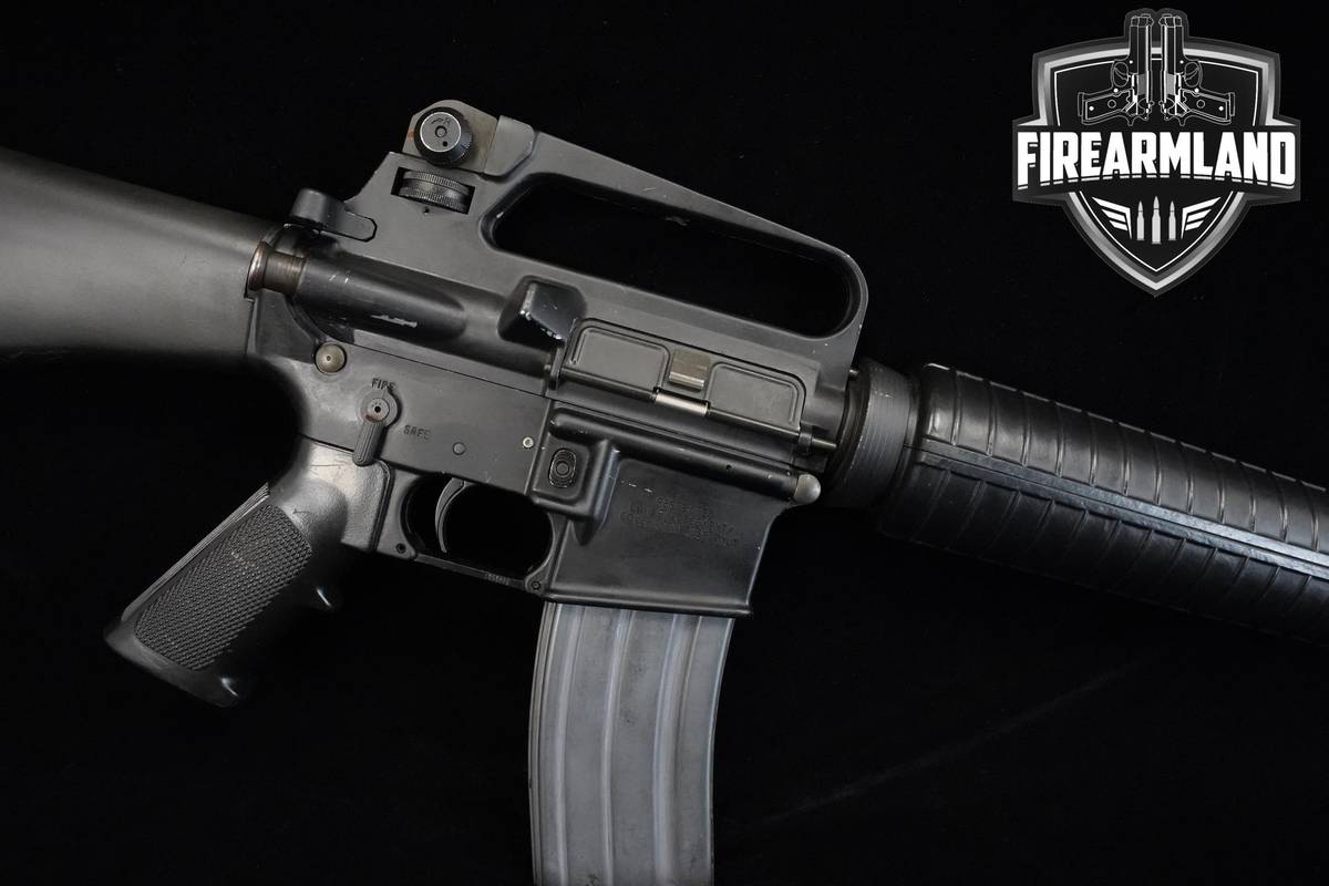 Bushmaster XM15-E2s 5.56 NATO AR-15 AR15 AR 16" Bushmaster XM-15-E2S XM-15
