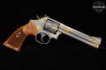 Smith & Wesson (S&W) Model 686 Dash-6 Royal Fish Scale Altamont Custom Engraved .357 Mag. Satin Stainless in Excellent Condition Image 4