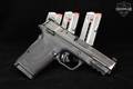 Smith & Wesson (S&W) M&P9 Shield EZ M2.0; Manual Thumb Safety 9mm Luger Black in Very Good Condition Image 2