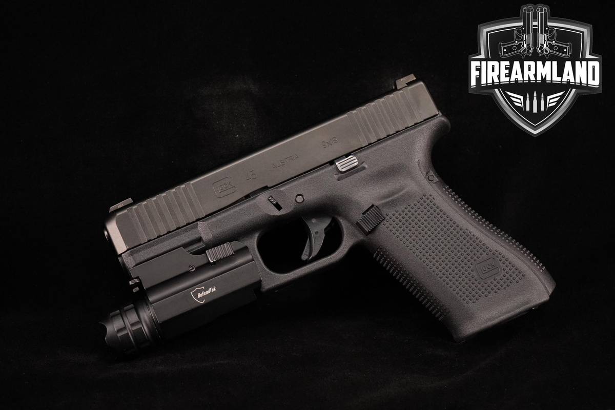 Glock 45 Crossover 9mm 4.02" G45 +2 MAGS, ORIG CASE & HOLSTER