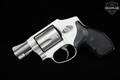 Smith & Wesson (S&W) Model 642-1 Airweight, No Lock .38 Spl. Matte Stainless in Good Condition Image 4