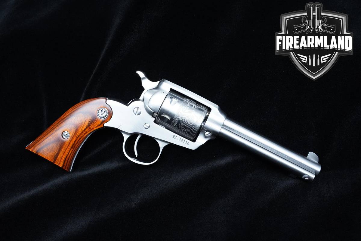 Ruger New Bearcat 22LR 4.2" Satin Stainless Ruger Bearcat +ORIG CASE