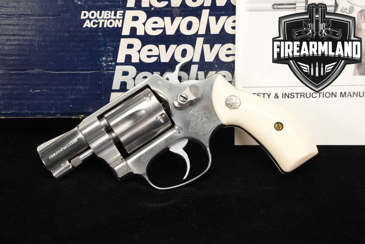 LIMITED Smith & Wesson Model 631 32 H&R Magnum S&W 2" M631 +ORIG BOX