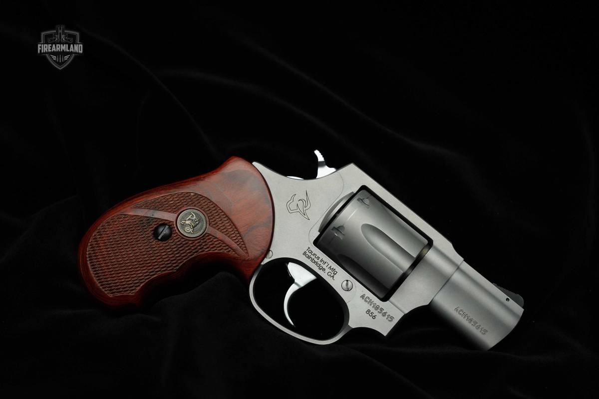 Taurus 856 Compact 38SPL +P Taurus 38SPL+P DA/SA EDC 856 Revolver Snubnose