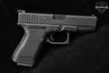 Glock 19 Gen1 AS 9mm Luger Black in Very Good Condition Image 3