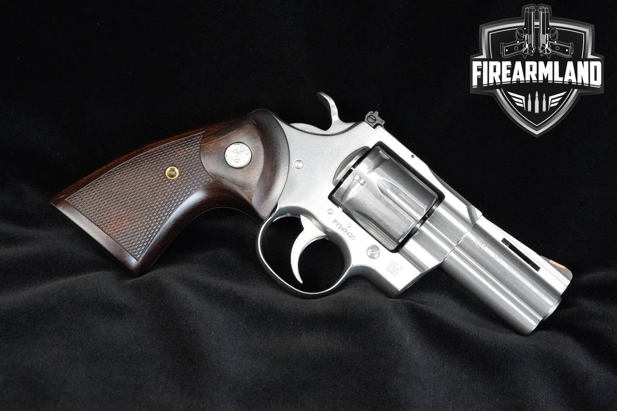 Colt Python 357 Magnum 3" Polished Stainless Colt-Python VENT RIB ORIG CASE