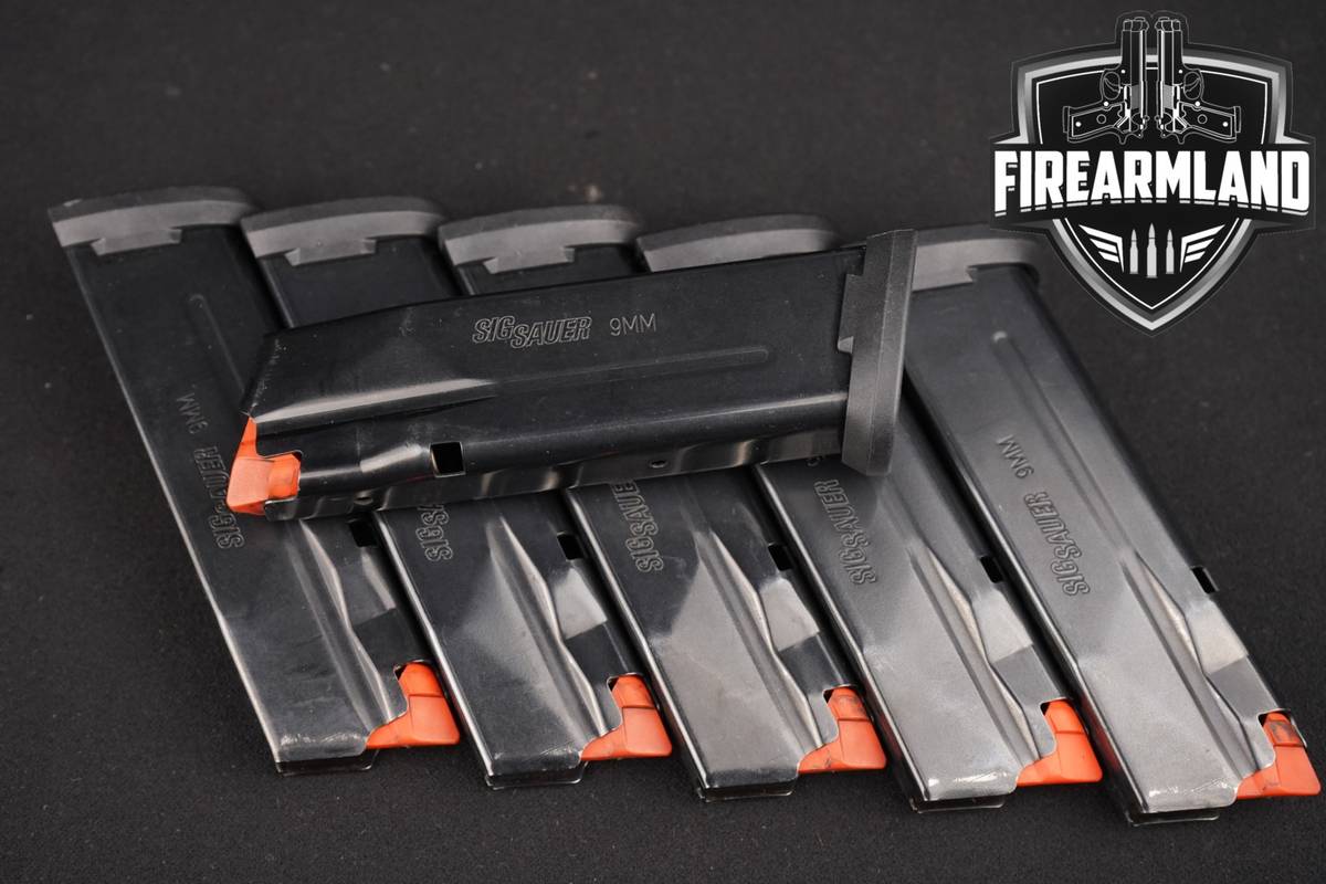 Sig Sauer SIX (6) P365 XMACRO 17 Round Magazines 9mm Luger Mags P 365