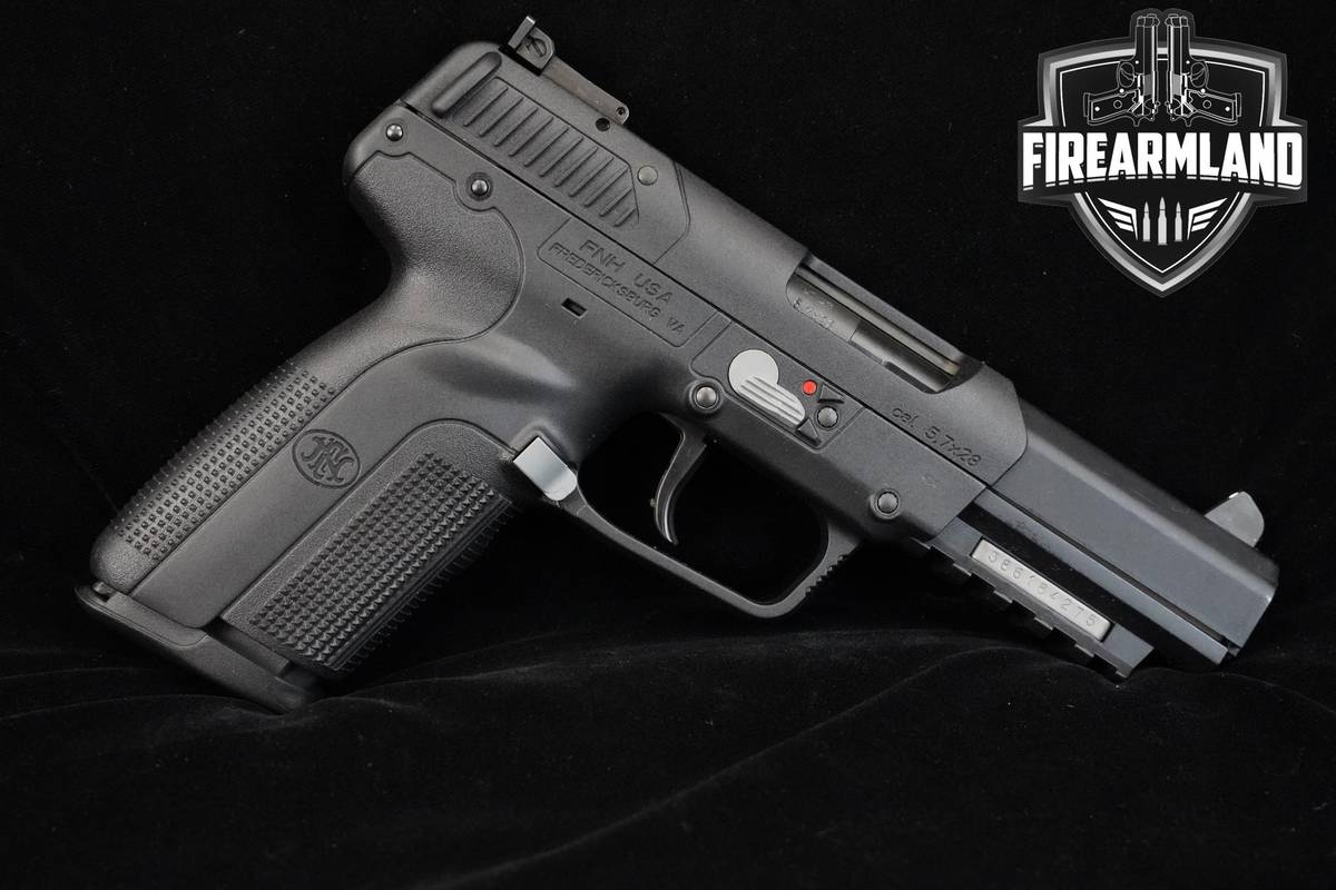 FN Five-seveN MK-III 5.7x28 FN-Five-seveN MKIII Mark 3 +2 MAGS & ORIG CASE