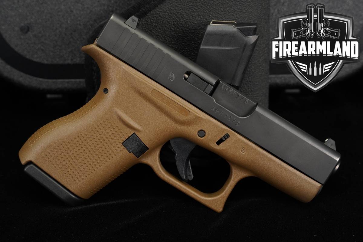 Glock 42 G42 380 ACP 3.25 Two-Tone Black & FDE +2 MAGS & ORIG CASE