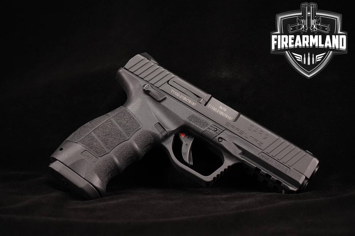 Sarsilmaz SAR-9 SAR9 9mm 4.4" 9 +2 MAGS & ORIG CASE