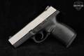 Smith & Wesson (S&W) Model SW40V Sigma .40 S&W Two-Tone Silver & Black in Good Condition Image 4
