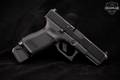 Glock G19 Gen5 MOS FS 9mm Luger nDLC black in Very Good Condition Image 3