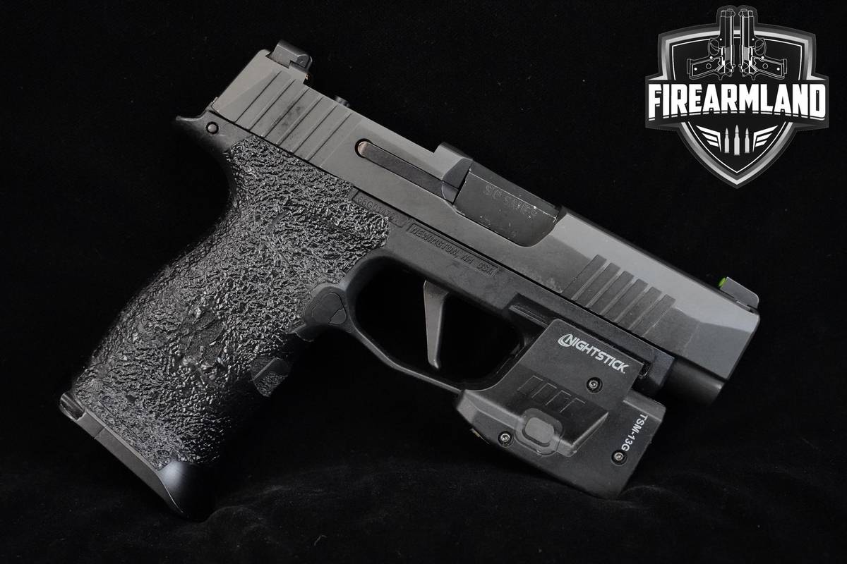 Sig Sauer P365XL 9mm Sig-Sauer P365XL P365-XL +3 MAGS, ORIG CASE & HOLSTER