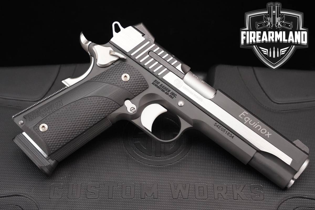 Sig Sauer 1911 Equinox 45 ACP 5.0" Two-Tone Equinox +2 MAGS & ORIG CASE