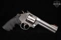 2003-2004 Smith & Wesson (S&W) Model 629-5 Classic .44 Mag. Satin Stainless in Very Good Condition Image 4