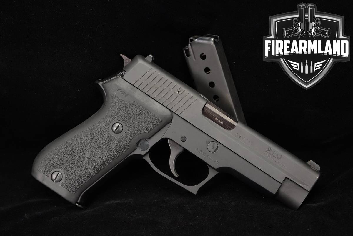 1992 Sig Sauer P220 45 ACP 4.4" P 220 +2 MAGS