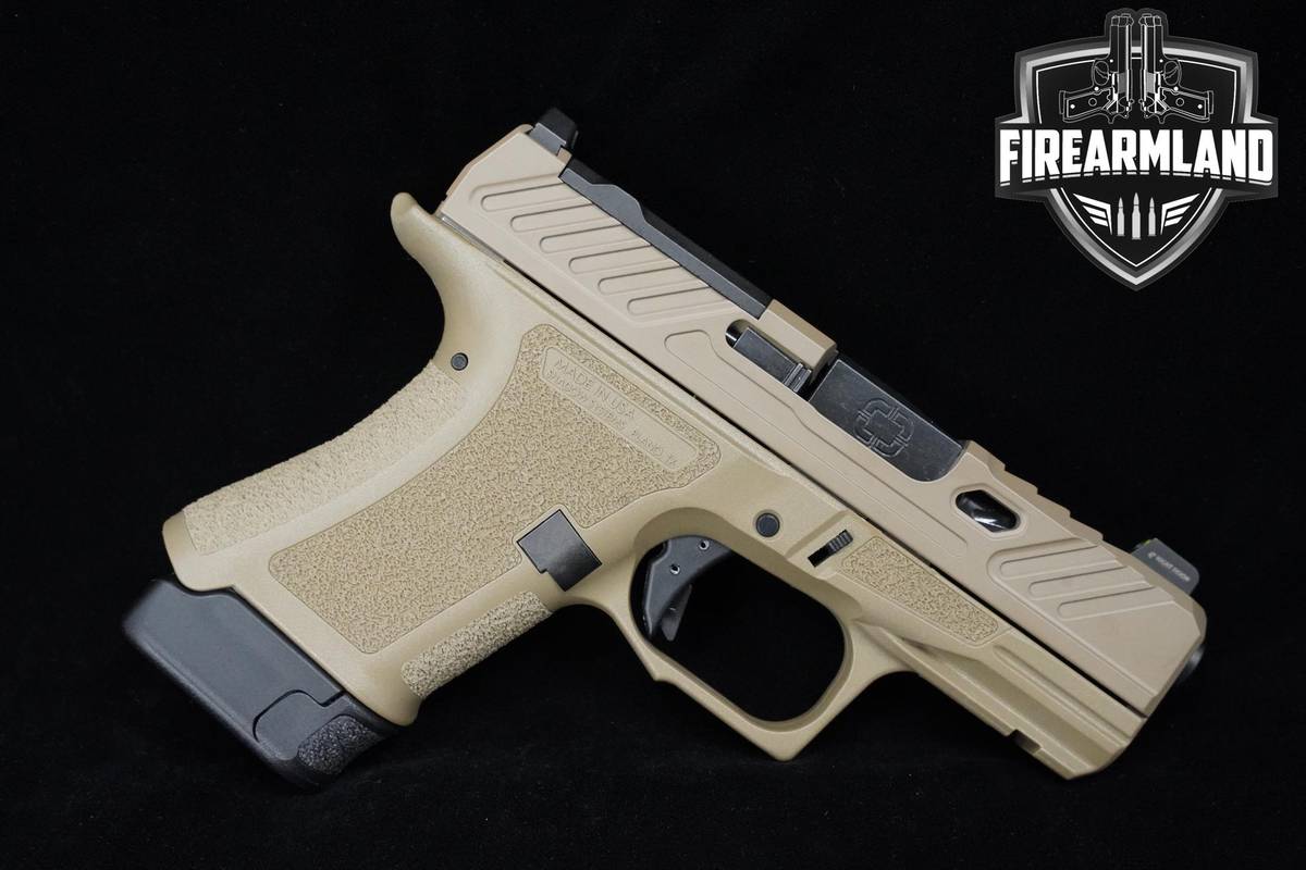 Shadow Systems CR920 Elite 9mm FDE Shadow-Systems CR920 +3 MAGS & ORIG CASE