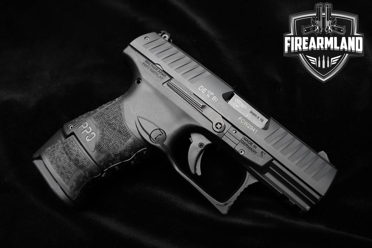 Walther PPQ M2 SC 9mm 3.5" Tenifer Walther +2 MAGS & HOLSTER