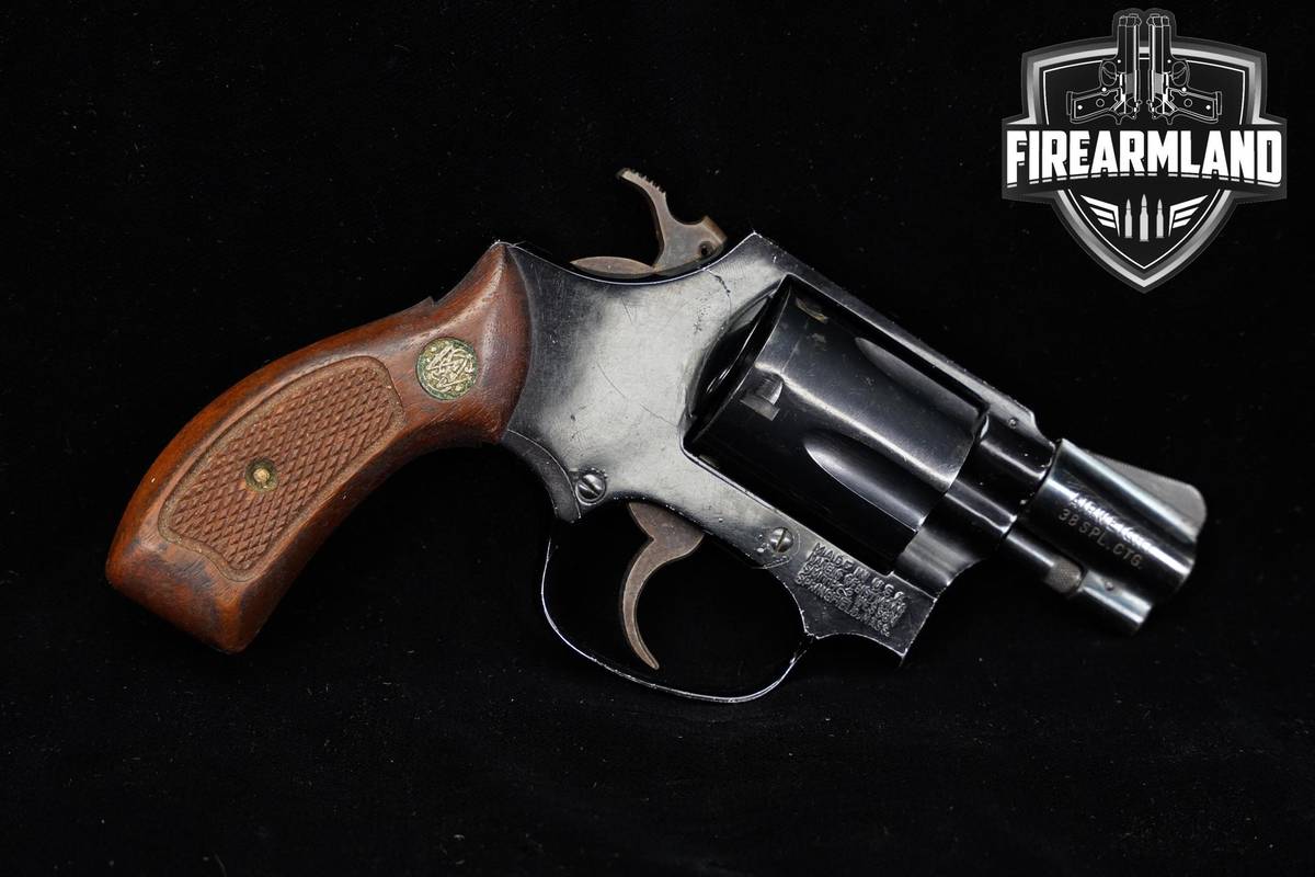 VINTAGE! Smith & Wesson Model 37 Airweight 38-Special 1.875"