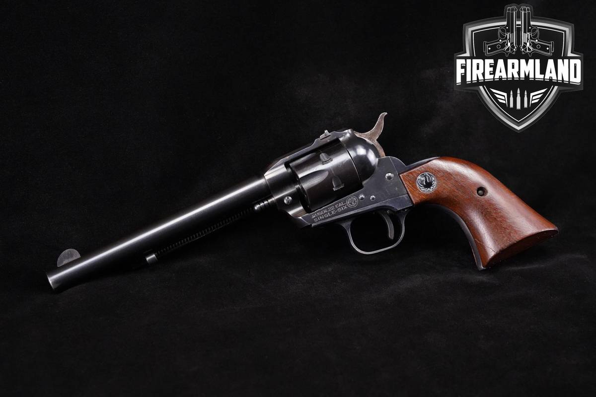 DESIRED 1965 Ruger Single-Six Magnum Flat-Top Three-Screw 22-WMR 6.5" Blued