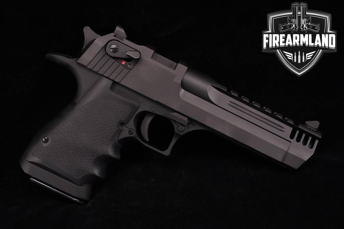 Magnum Research Desert Eagle Mark XIX L5 50AE 5" Deagle +2 MAGS & OG CASE