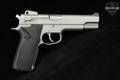 Smith & Wesson (S&W) Model 1006 3rd Generation 10mm Stainless in Very Good Condition Image 3