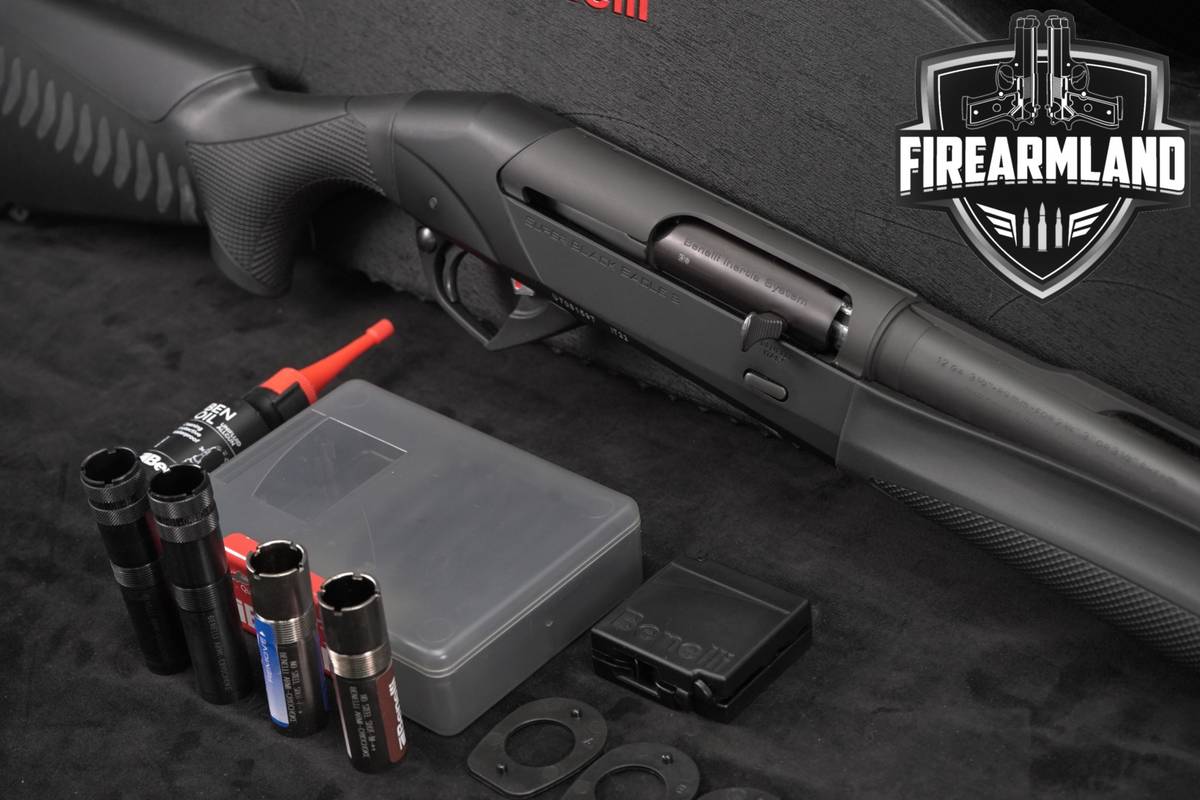 Benelli Super Black Eagle 3 12-Gauge 28" Inertia-Driven +ORIG CASE, CHOKES