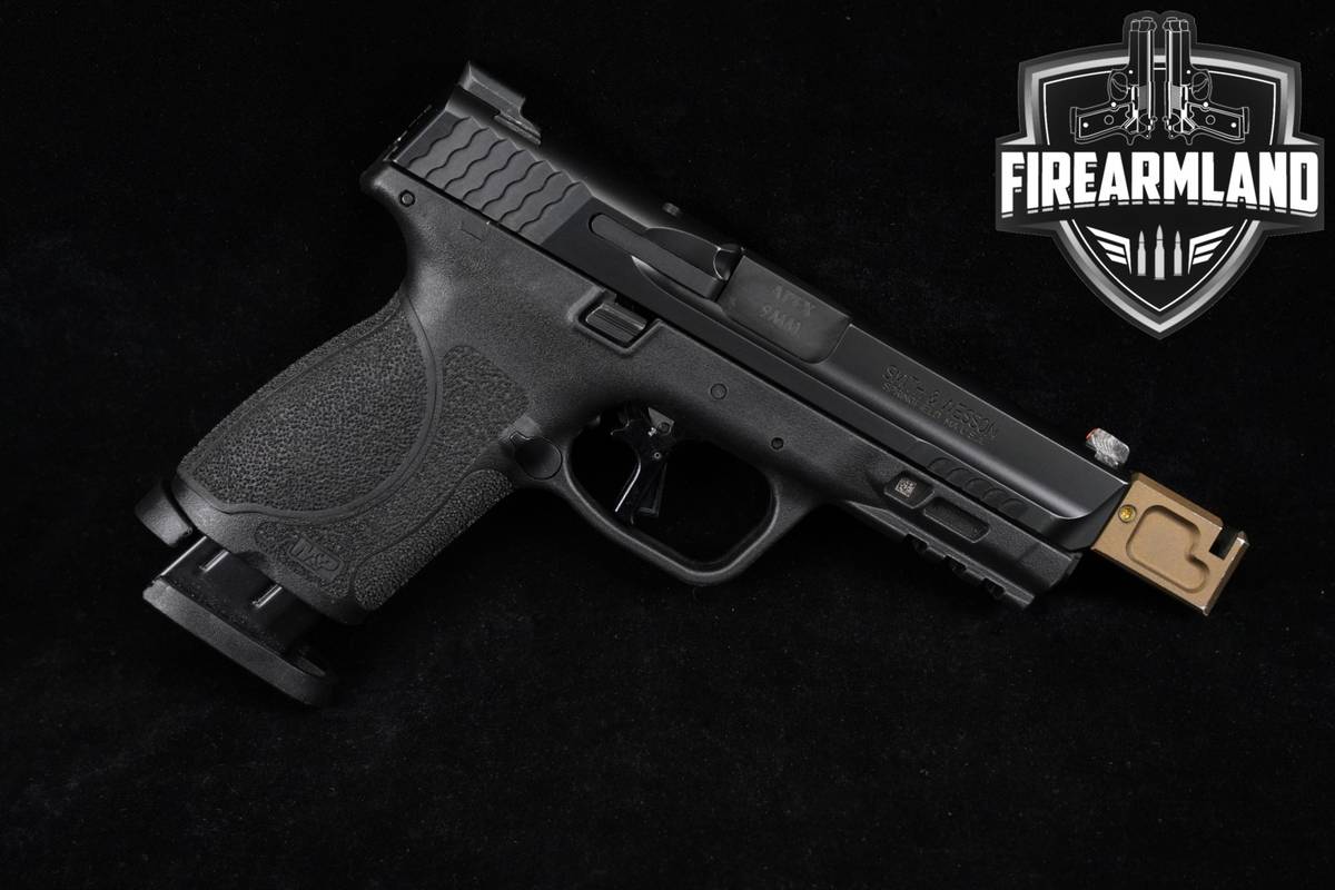 Smith & Wesson M&P9 M2.0 Full Size 9-mm 4.25"