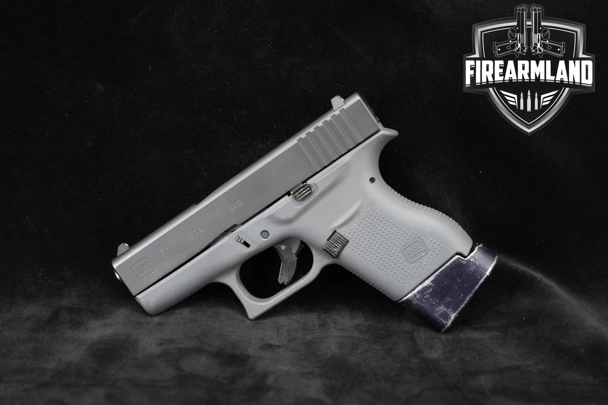 Glock 43 9mm Black/Gray Glock G43 G-43 +2 MAGS, ORIG BOX & HOLSTER