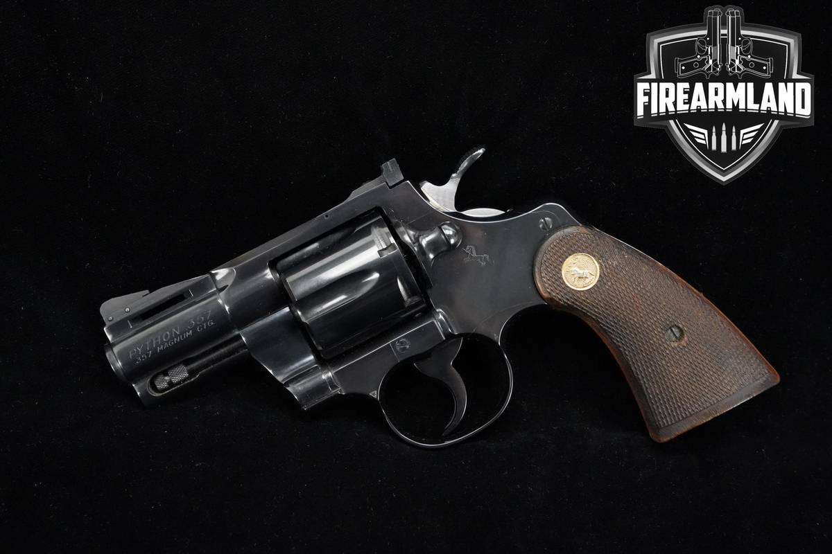 MINTY-GEM! 1968 Colt Python 357-Magnum 2.5" Blued Colt-Python Snub-Nose