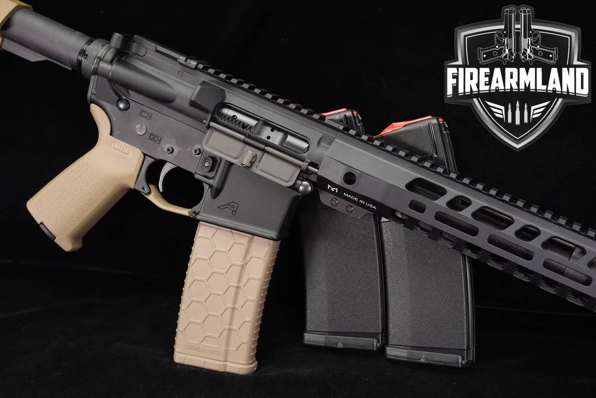 Aero Precision Model X15 5.56 NATO X-15 AR15 AR 10.5" Black & Tan +3 MAGS