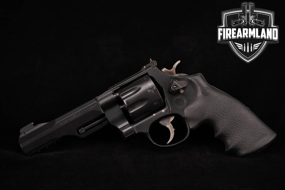 8-SHOT Smith & Wesson Model 327 Performance Center TRR8 357-Magnum S&W 327