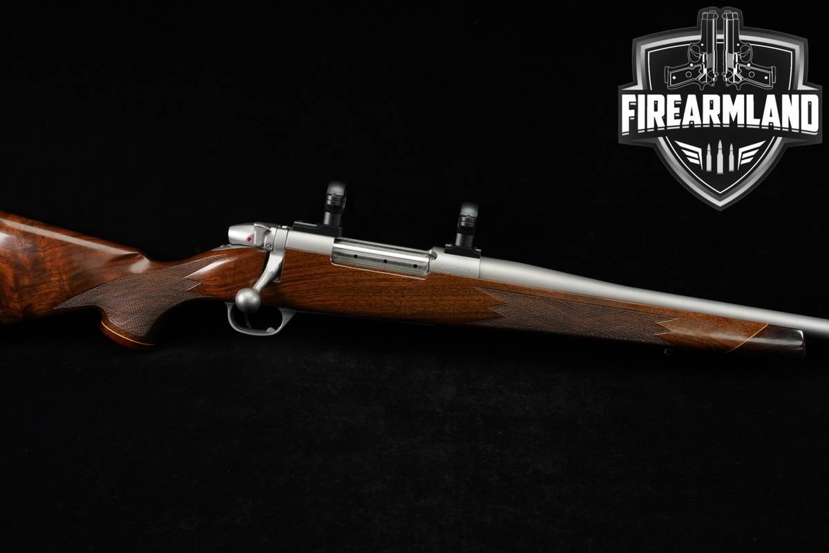 Weatherby Mark V 300 Wby Magnum 26" Stainless & Walnut