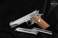 1964 Colt Gold Cup National Match Mid Range .38 Spl. Blued in Good Condition Image 2