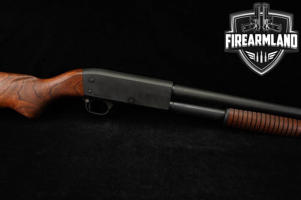 Ithaca Model 37 Defense 12-Gauge 18.5 Black & Walnut 3" M37