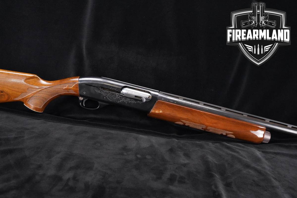 Remington Model 1100 Field Grade 12-Gauge 28" Shotgun 2 3/4"