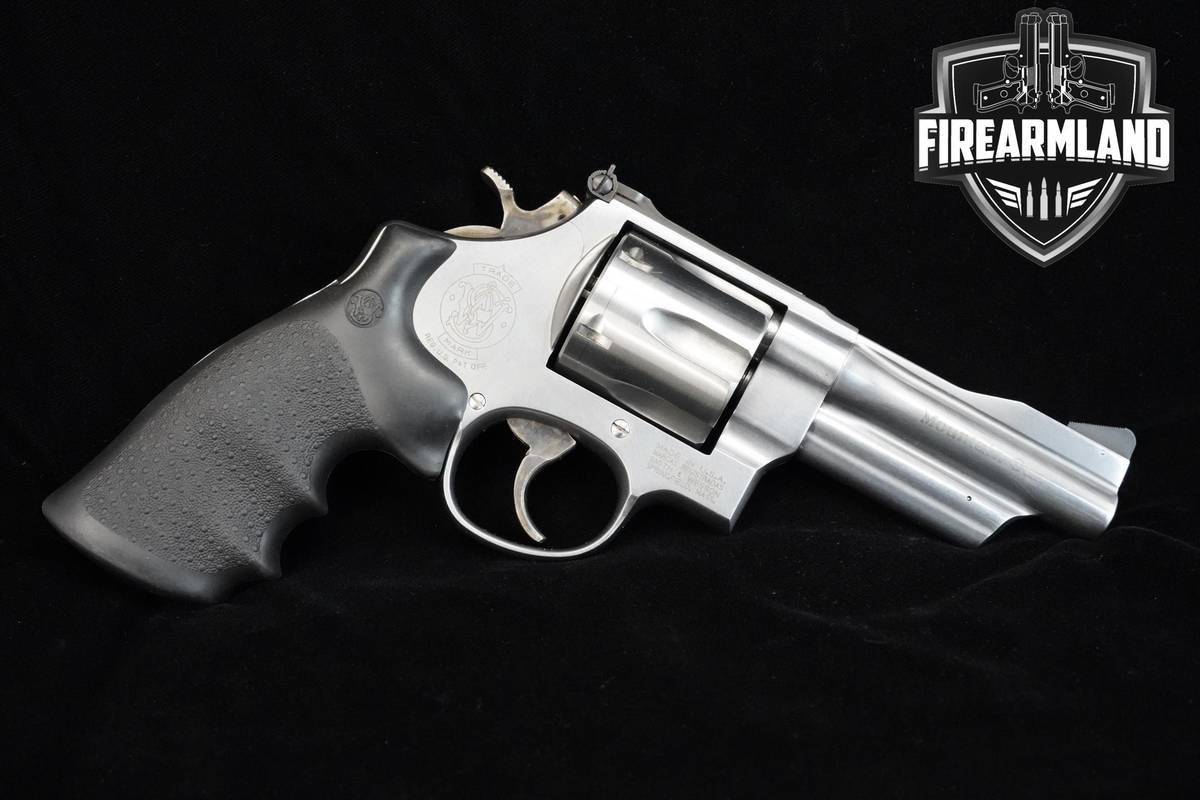 Smith & Wesson (S&W) Model 629 Mountain Gun 44 Magnum 4" Silver S&W 629