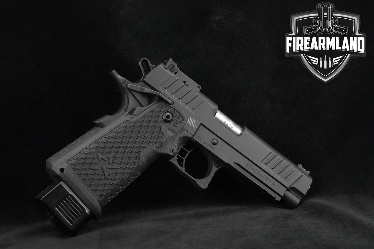 Staccato (STI) Model P 2011 9mm 4.4" Black DLC Staccato P 2MAGS & ORIG CASE