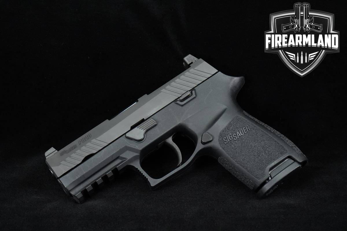 Sig Sauer P320 Compact Optic Ready 9mm +2 MAGS & ORIG CASE