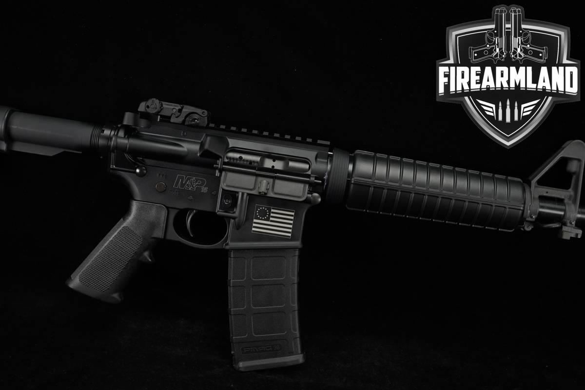 Smith & Wesson M&P15 Sport II 5.56 NATO S&W AR-15 AR15 16 M&P +4 MAGS