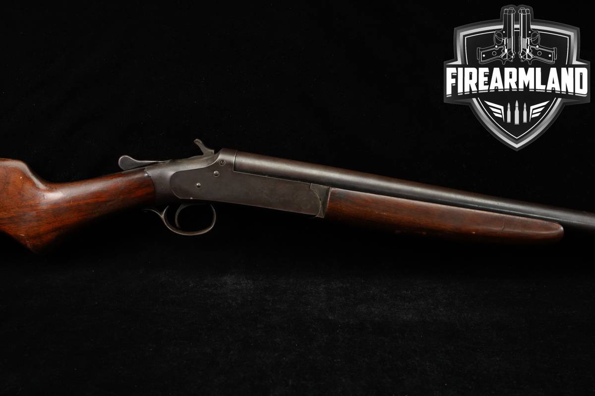 Iver Johnson Champion 12-Gauge 30" Blued & Walnut