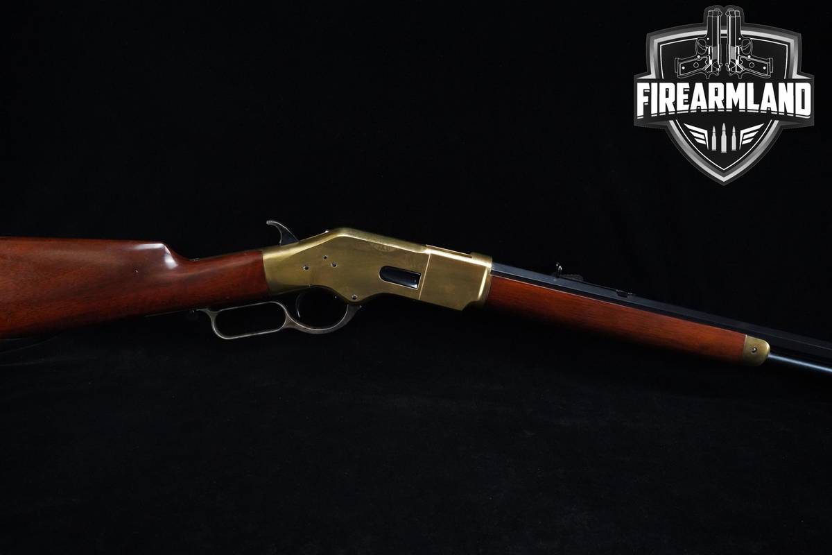 A Uberti Model 1866 Yellowboy Sporting 44-40-Win 24"