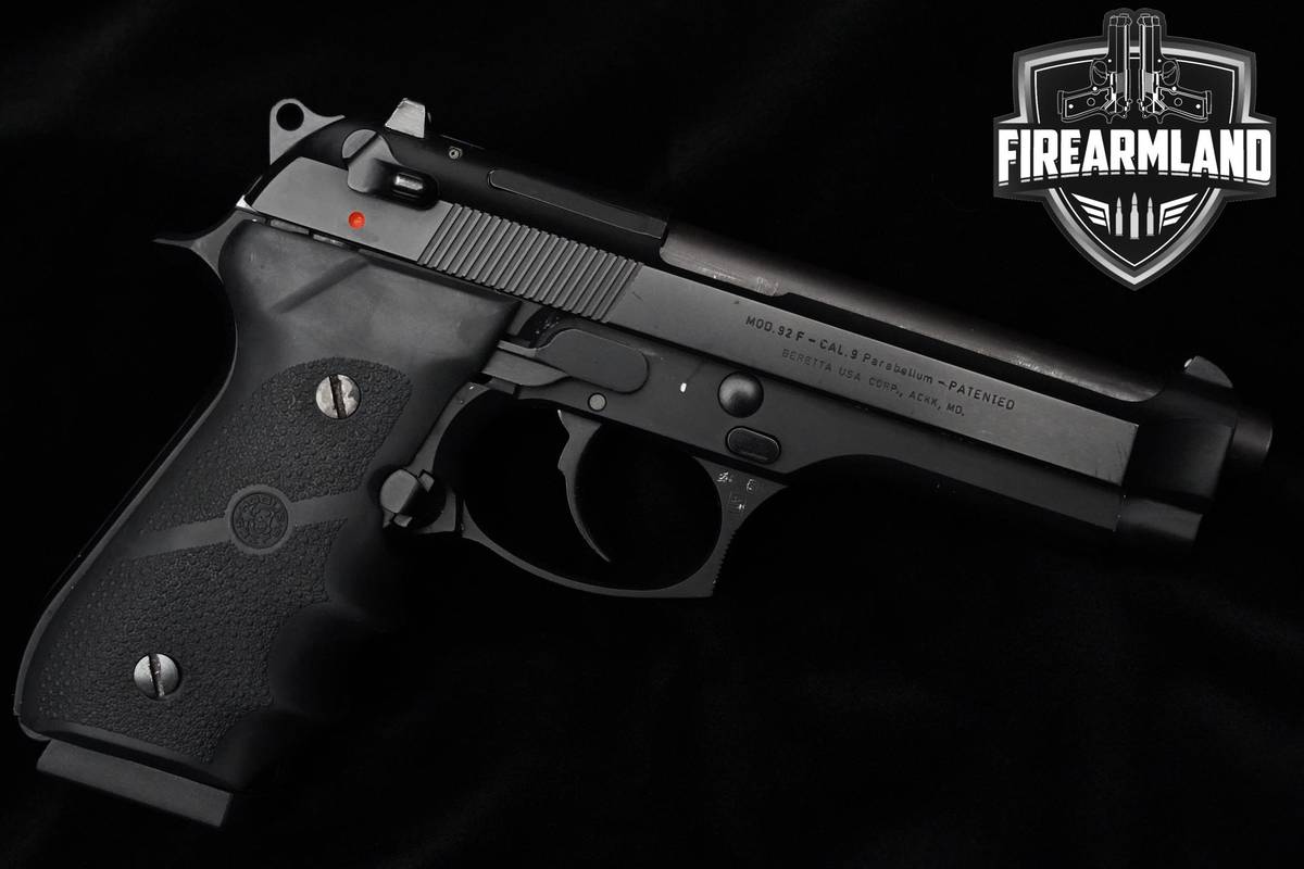 Beretta 92F 9mm 4.9" Black Bruniton Pistol Italy Chrome Lined +2 MAGS