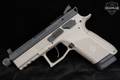 CZ P-07 Urban Grey Suppressor-Ready 9mm Luger Two-Tone Black & Urban Grey in Very Good Condition Image 4